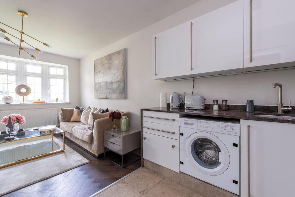 2 Bedroom Modern Urban Sanctuary 1Cc - Cherrydeal Londýn Exteriér fotografie